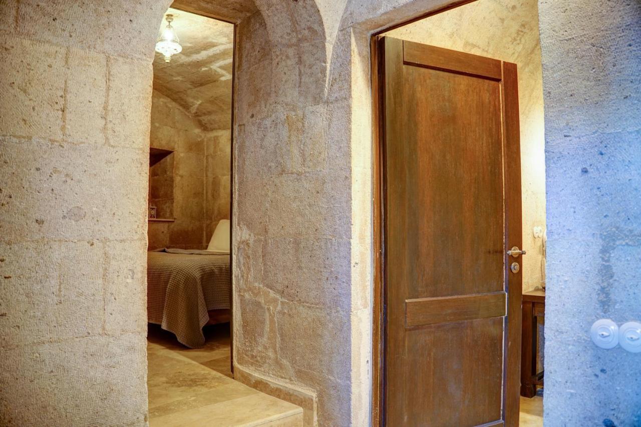 Karma Cappadocia Bed & Breakfast Üçhisar Exterior foto